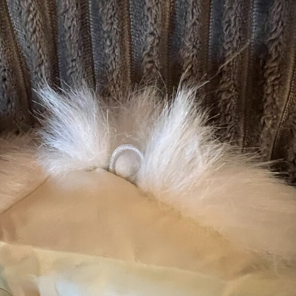 White 100% Ostrich Hair Fur Trim Sleeveless Lined Open Front Vest - Picture 10 of 13